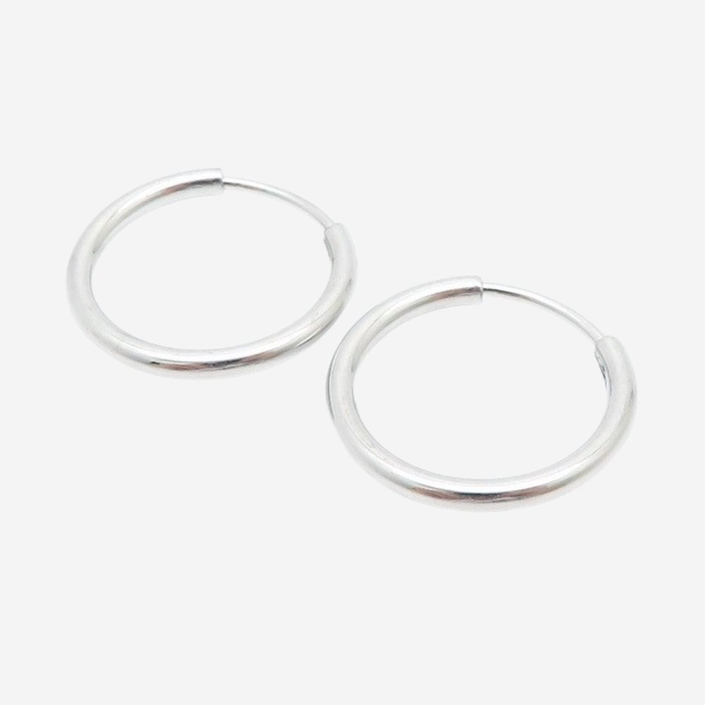 Klassische Creolen Czarina Silber 19 mm