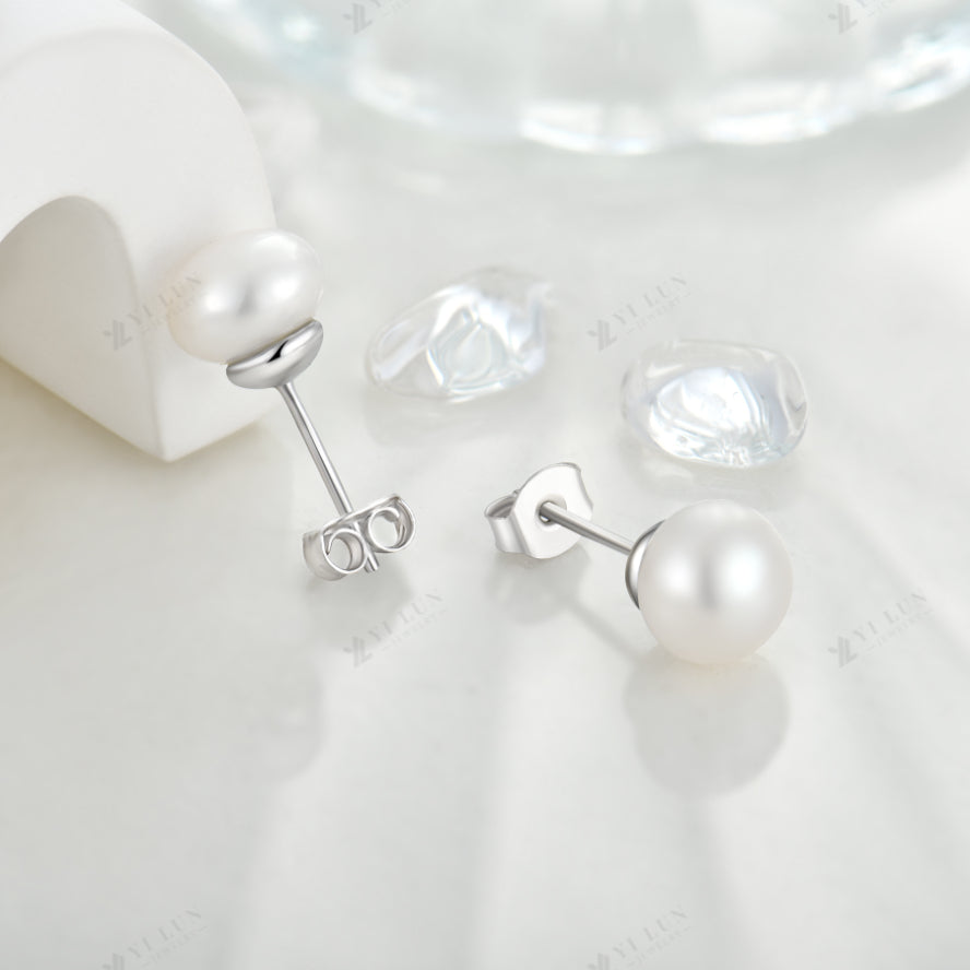 Belle Pearl Ohrstecker Czarina