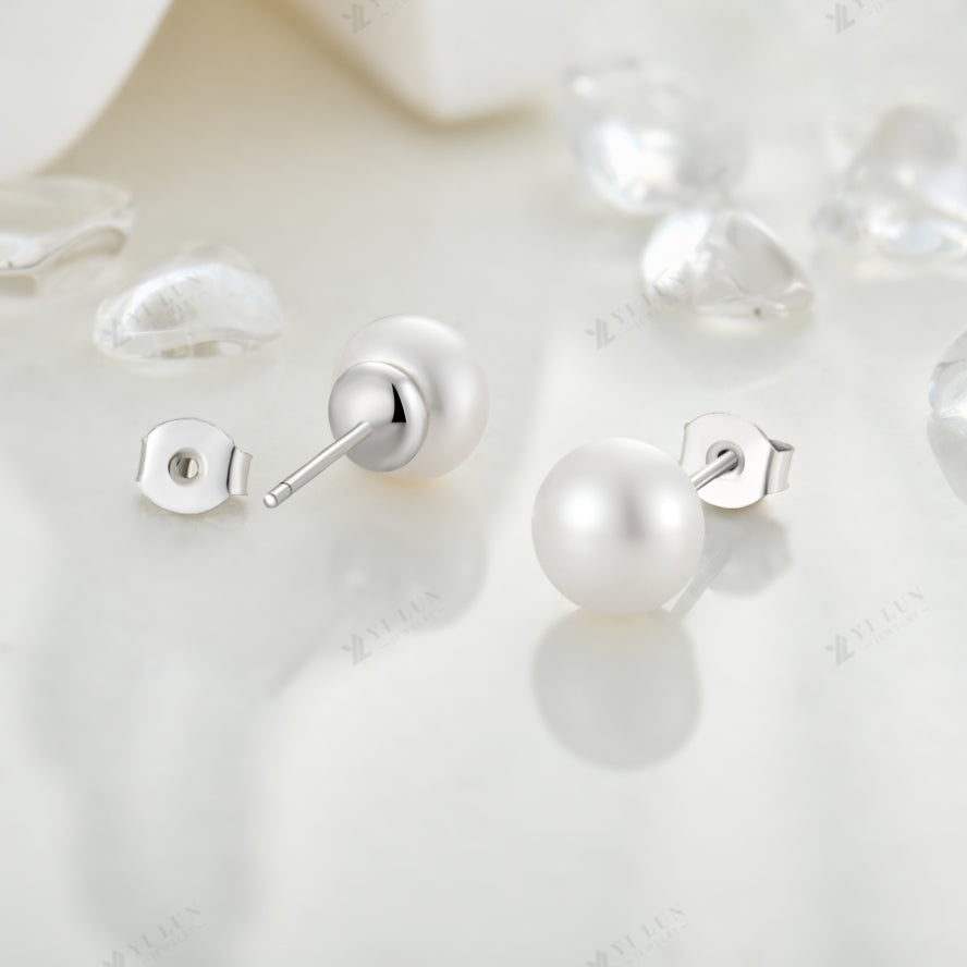 Belle Pearl Ohrstecker Czarina