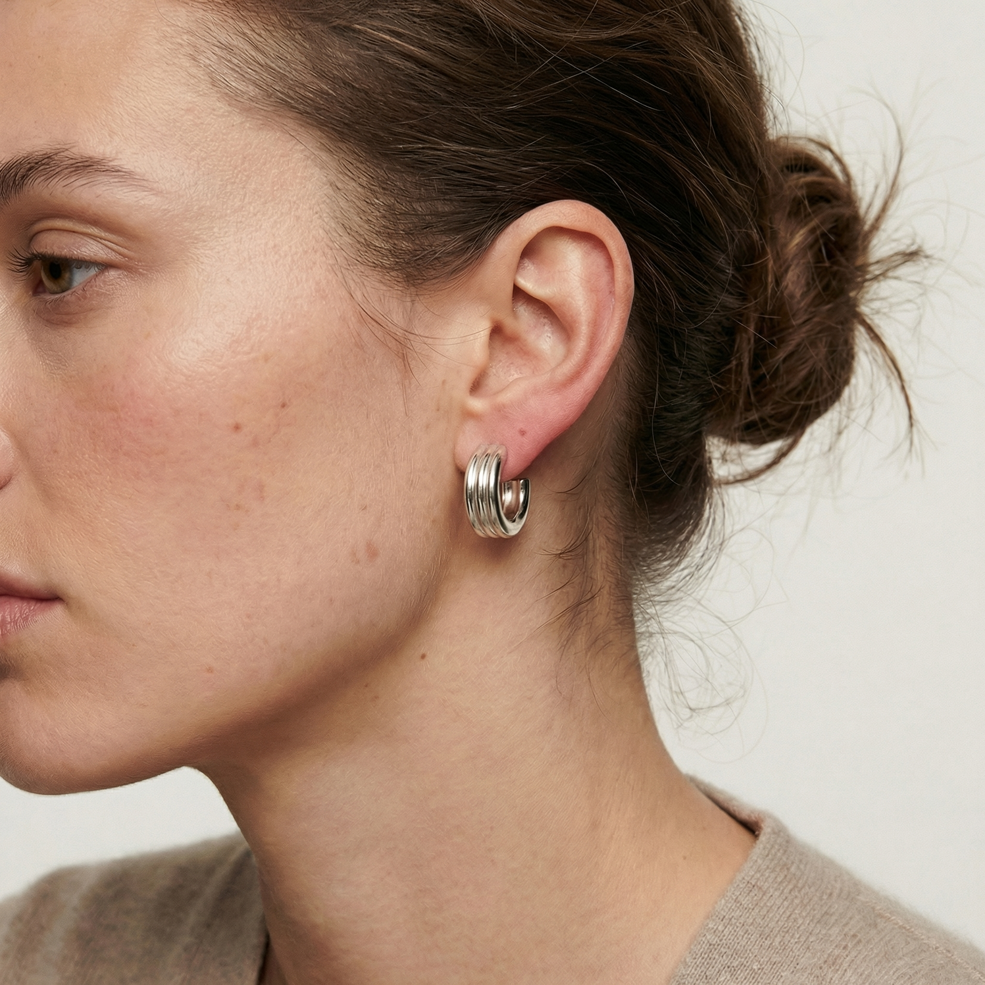 Vela Bold Hoops Ohrringe Czarina
