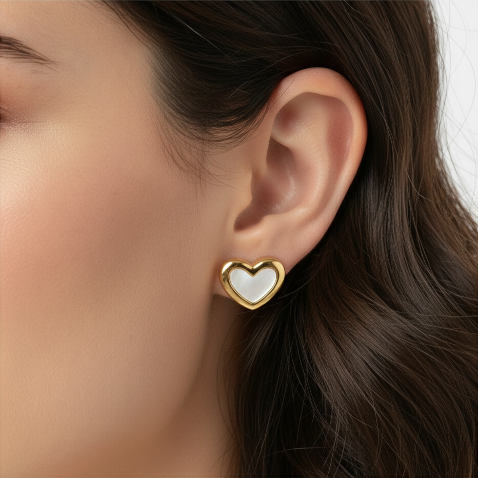 Minimalistische Herz Ohrringe Wasserfest