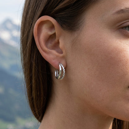 Twist & Shine Hoops Ohrringe Wasserfest