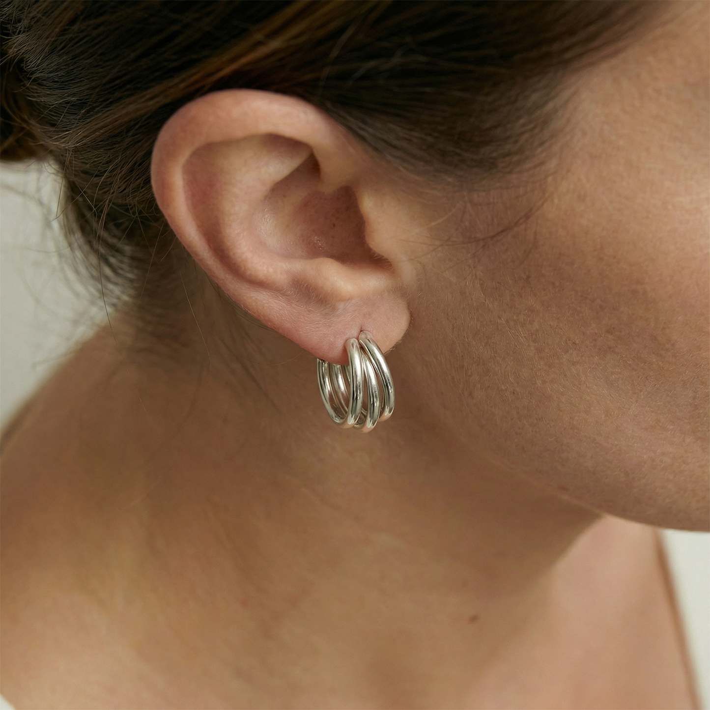 Modern Triple Hoops Ohrringe Wasserfest