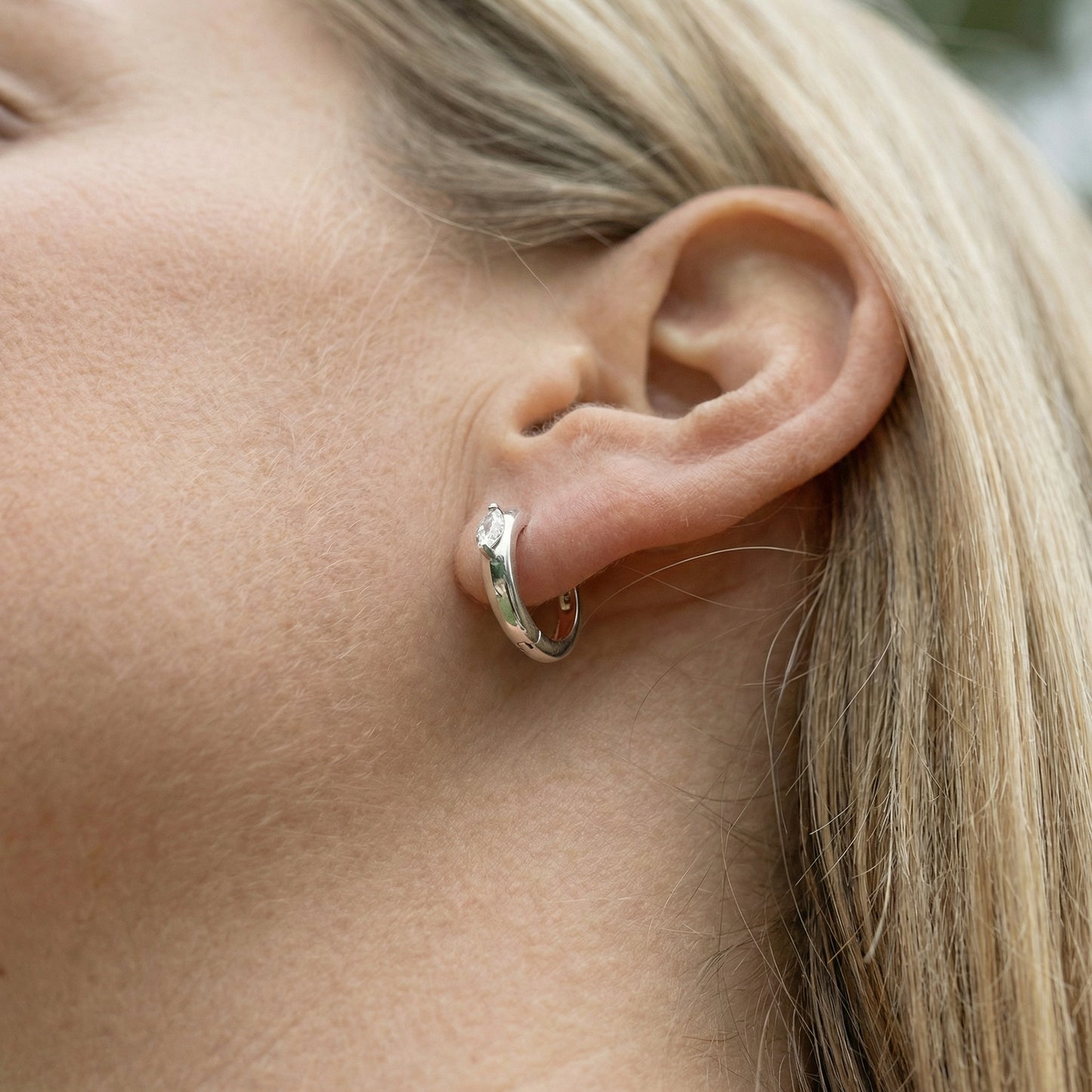 Glow Zirkon Creolen Ohrringe Sterlingsilber